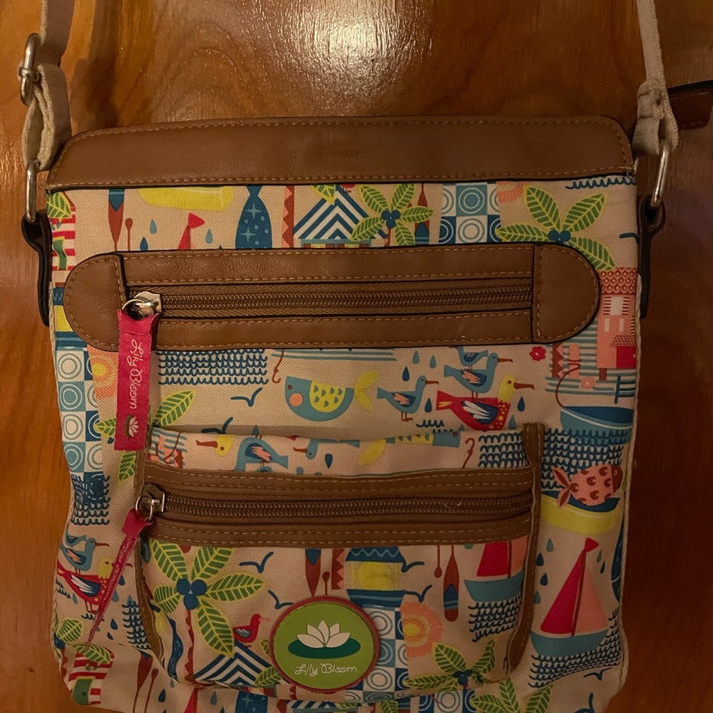 Crossbody Lily Bloom Purse/Bag